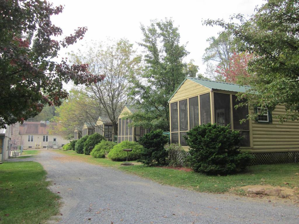 Appalachian Camping Resort Cottage 1 Shartlesville Buitenkant foto